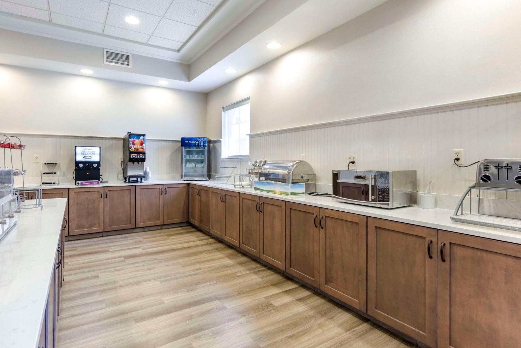 Comfort Suites Ocean City West West Ocean City Bagian luar foto